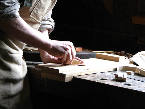 Nuestra <strong>carpintería de madera en  Higuera de Vargas</strong> es una empresa de <strong>herencia familiar</strong>, por lo que  contamos con gran <strong>experiencia </strong>en la profesión.